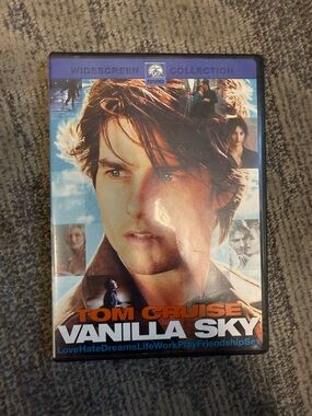 Vanilla Sky (Widescreen Collection) - DVD - Blue Cover